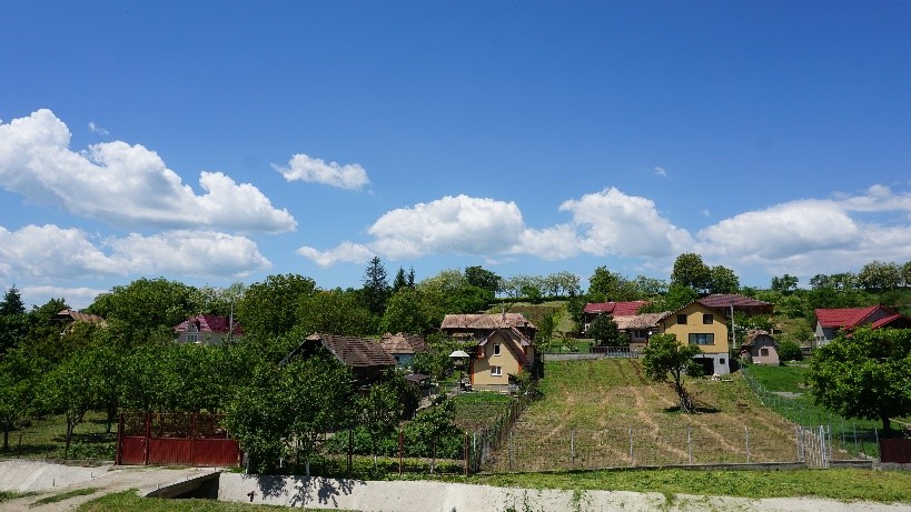 i2